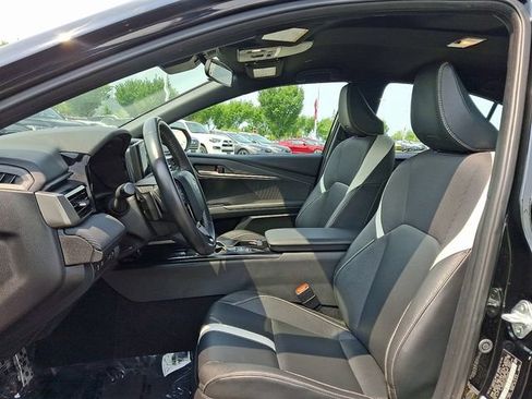 Certified 2025 Toyota Camry SE FWD image 11