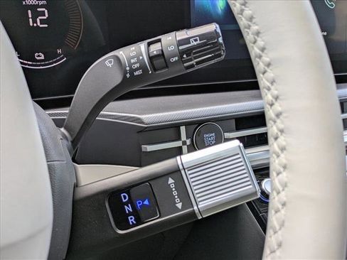 New 2026 Hyundai Santa Fe SE image 15