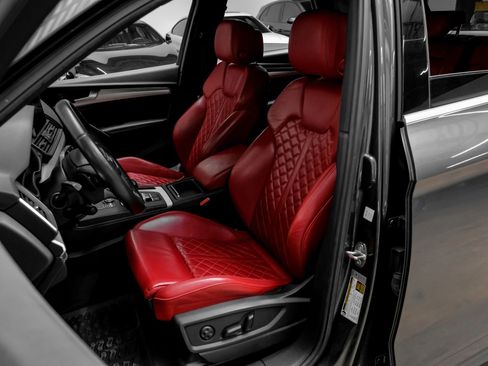Used 2018 Audi SQ5 Prestige w/ Prestige Package AWD/4WD image 34