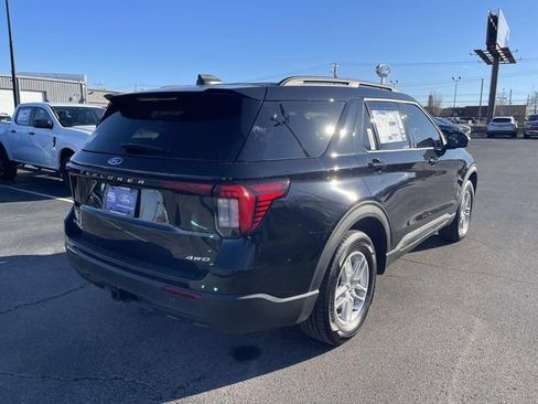 New 2026 Ford Explorer Active image 3