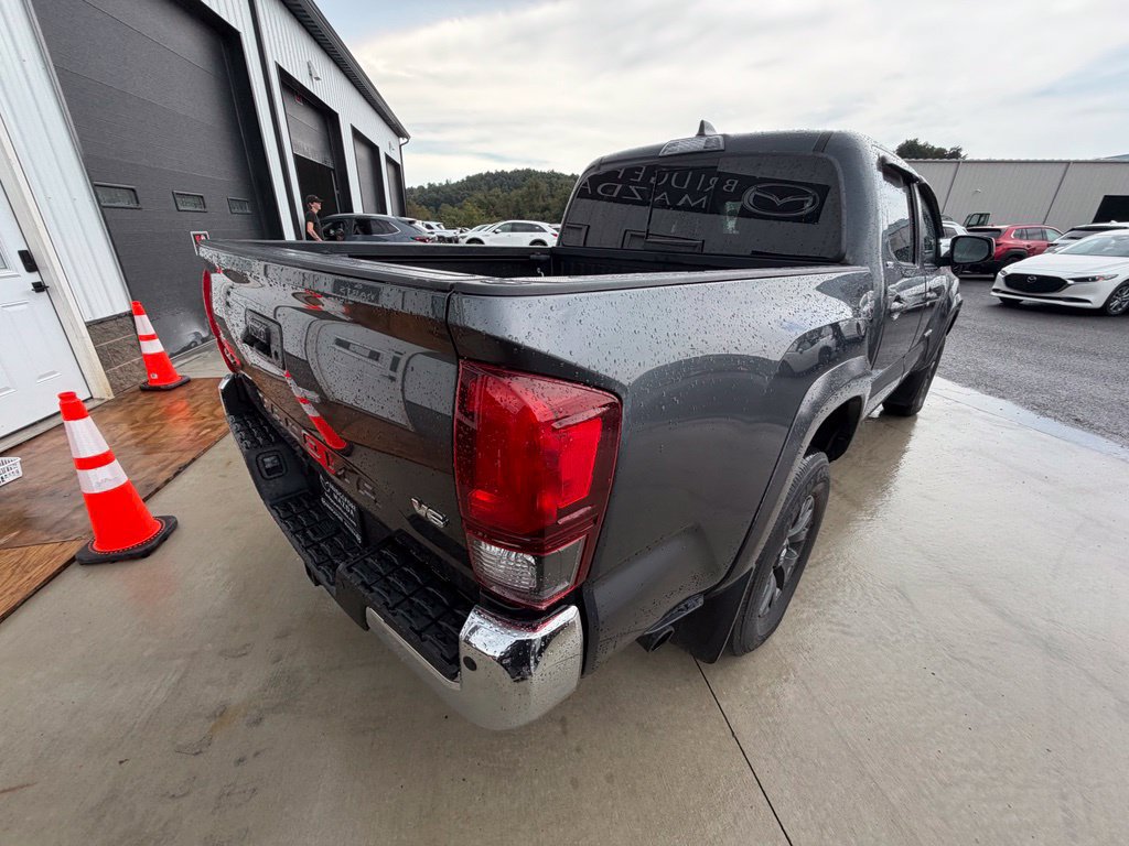 Used 2023 Toyota Tacoma SR5 AWD/4WD image 6