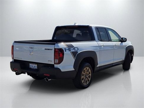 Used 2022 Honda Ridgeline Sport image 4