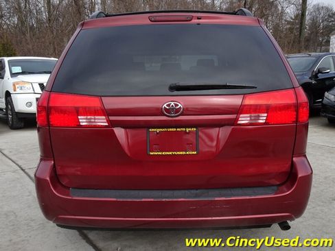 Used 2004 Toyota Sienna LE FWD image 8