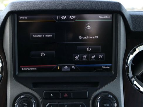 Used 2016 Ford F350 Lariat w/ Lariat Ultimate Package AWD/4WD image 16