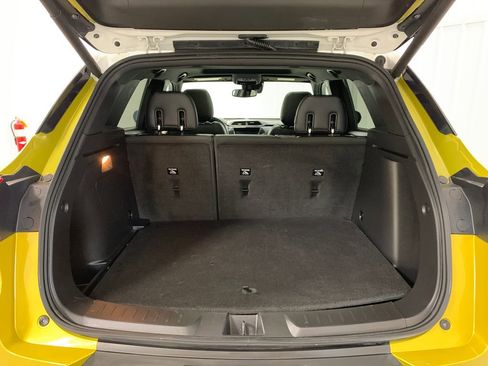 Used 2023 Chevrolet TrailBlazer ACTIV w/ Sun and Liftgate Package AWD/4WD image 22