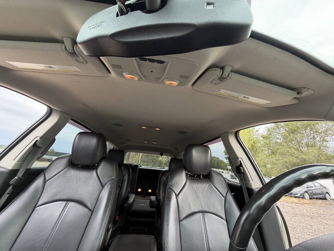 Used 2012 GMC Acadia SLT AWD/4WD image 32