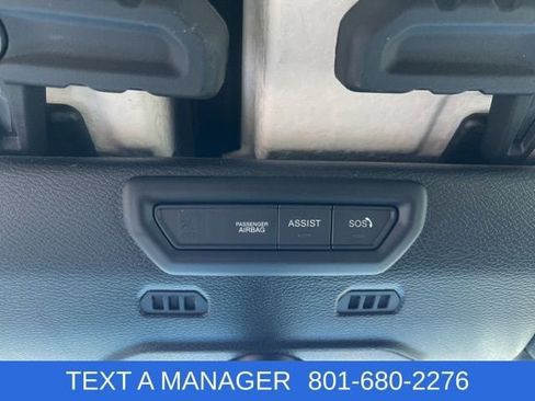 Used 2023 Jeep Gladiator Overland AWD/4WD image 21