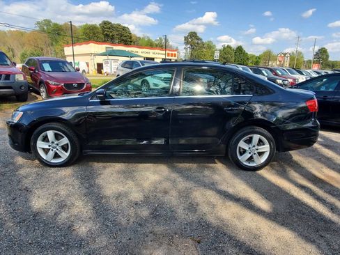 Used 2013 Volkswagen Jetta TDI image 4