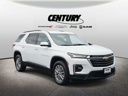 Used 2022 Chevrolet Traverse LT w/ LPO, Floor Liner Package
