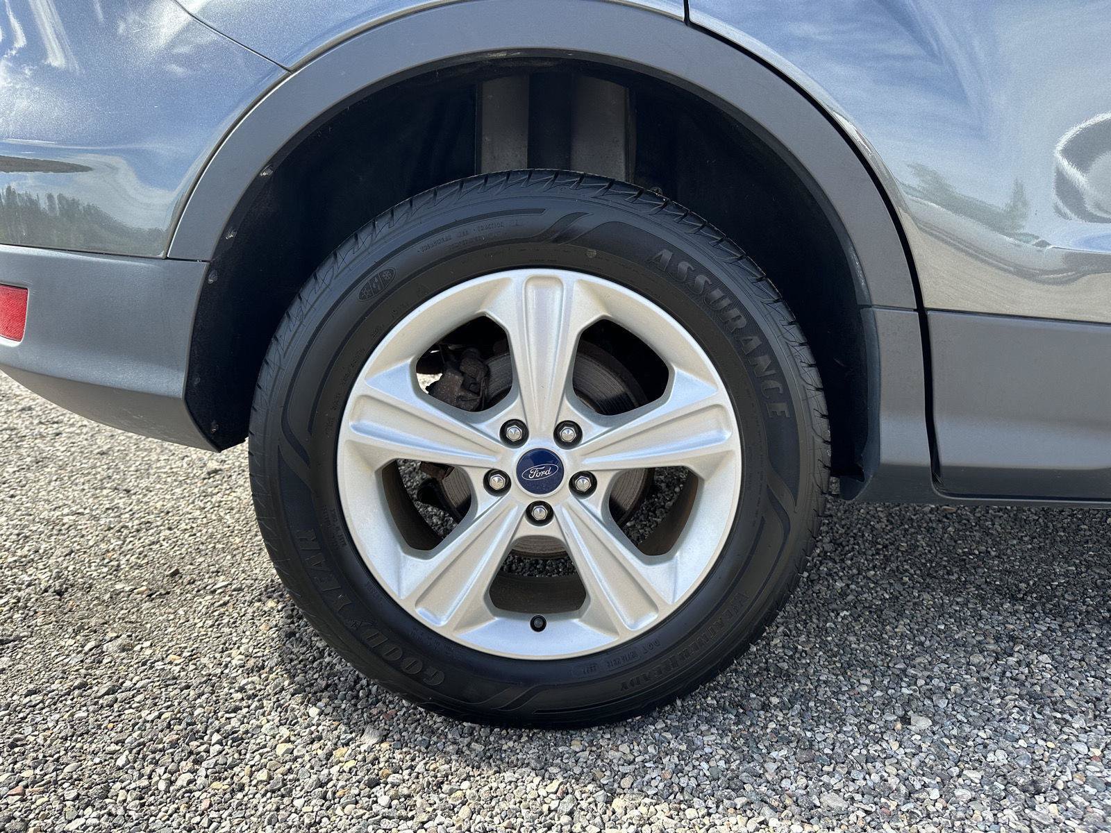 Used 2016 Ford Escape SE w/ Equipment Group 201A FWD image 26