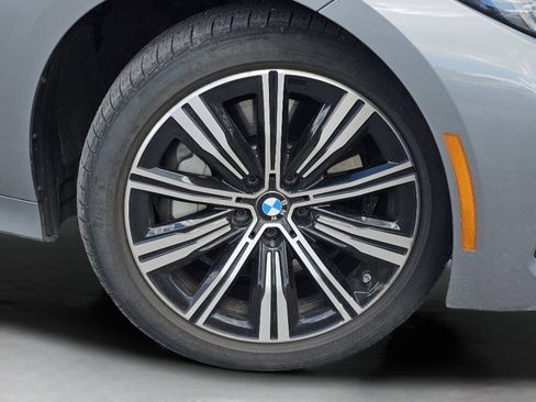 Used 2025 BMW 330i xDrive Sedan w/ Convenience Package AWD/4WD image 19