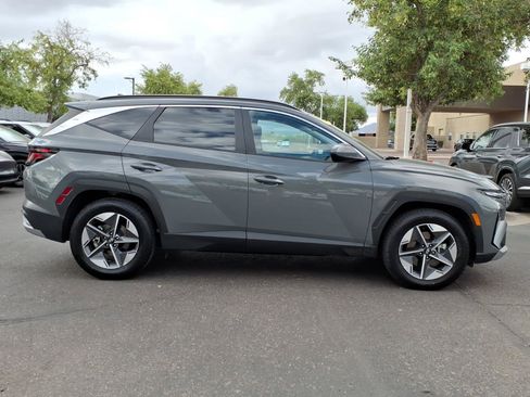 Used 2025 Hyundai Tucson SEL FWD image 6
