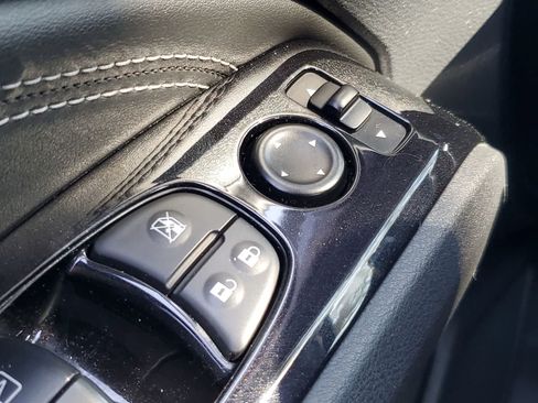 Used 2022 Nissan Altima 2.5 SV w/ SV Premium Package FWD image 25