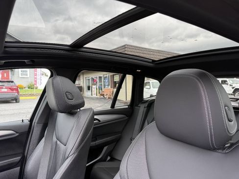 Used 2023 BMW X3 xDrive30i w/ M Sport Package AWD/4WD image 16