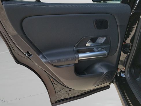 Certified 2026 Mercedes-Benz GLA 250 image 7