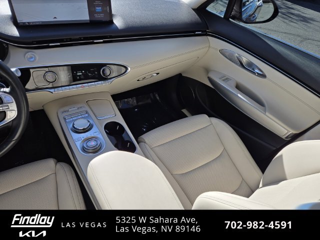 Used 2023 Genesis GV70 2.5T w/ Select Package AWD/4WD image 15