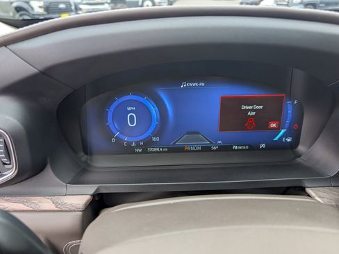 Used 2021 Ford Explorer Platinum w/ Equipment Group 601A image 19