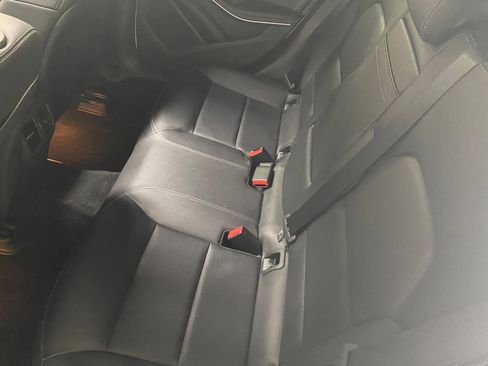 Used 2017 Mercedes-Benz GLA 250 image 21