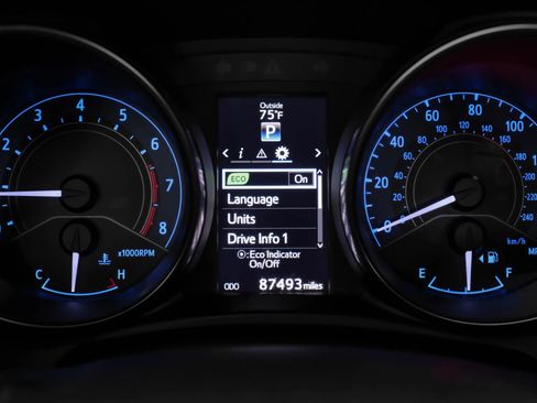 Used 2016 Scion iM Hatchback 4D image 22