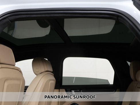 Used 2022 Porsche Cayenne GTS image 4