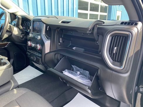 Used 2020 GMC Sierra 2500 SLE w/ SLE Value Package; AWD/4WD image 30