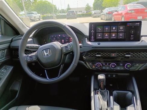 New 2026 Honda Accord EX-L image 11