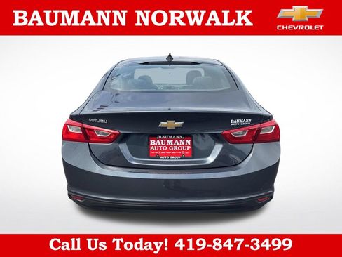 Used 2020 Chevrolet Malibu LS FWD image 4
