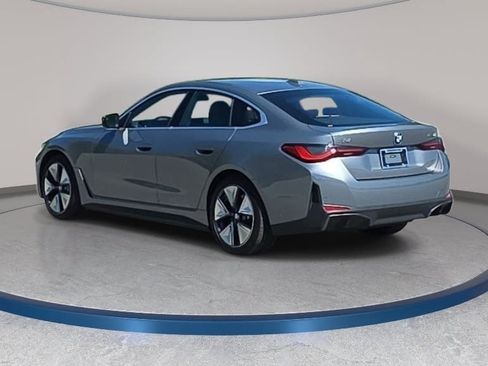 Used 2025 BMW i4 eDrive40 RWD image 7