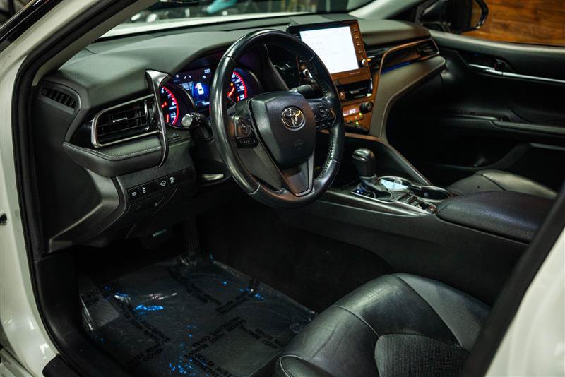 Used 2021 Toyota Camry XSE FWD image 8