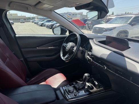 Used 2023 MAZDA CX-30 AWD 2.5 S w/ Preferred Package image 3