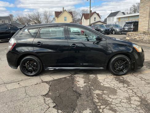 Used 2009 Pontiac Vibe GT image 2