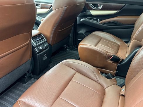 Used 2019 Subaru Ascent Touring w/ Popular Package #3 image 30