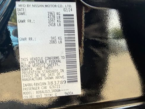 Used 2024 Nissan Altima 2.5 S FWD image 31
