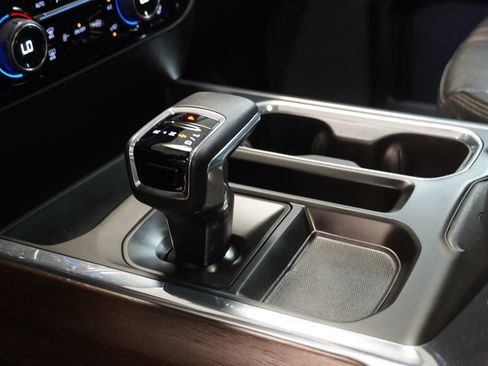 Certified 2024 Chevrolet Silverado 1500 High Country w/ High Country Premium Package AWD/4WD image 23