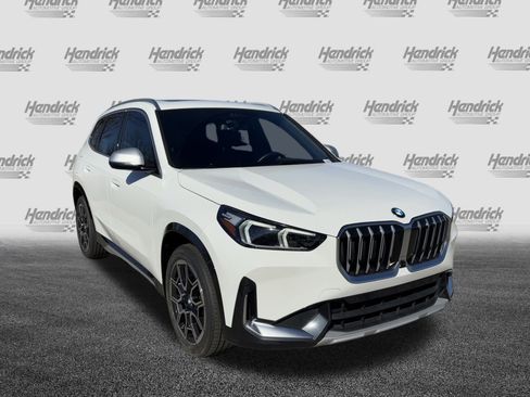 Certified 2023 BMW X1 xDrive28i w/ Premium Package image 2