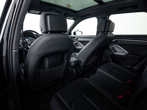 Certified 2022 Audi Q3 2.0T Premium w/ Convenience Package image 15