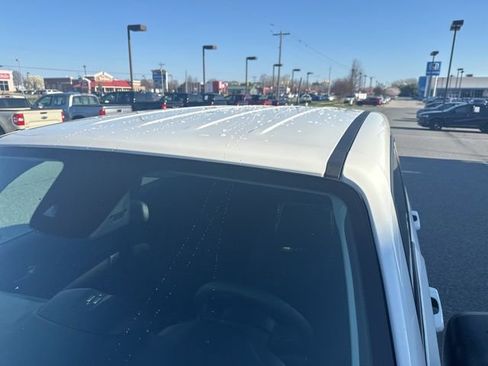 Used 2023 Jeep Renegade Latitude image 31