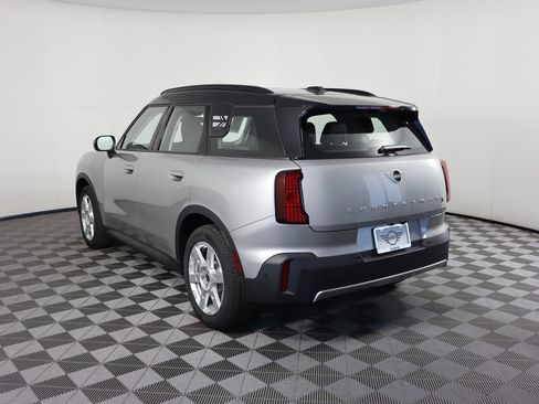 Used 2025 MINI Cooper Countryman S image 8
