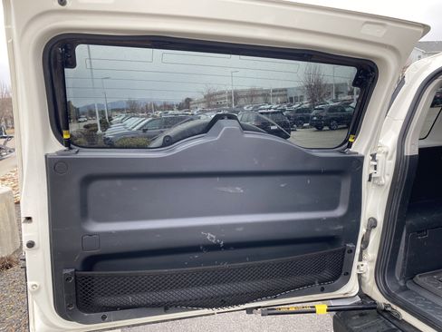 Used 2012 Toyota FJ Cruiser 4WD w/ Convenience Pkg image 33