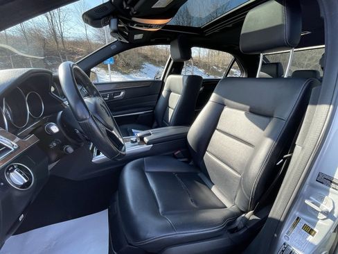 Used 2014 Mercedes-Benz E 350 4MATIC Sedan image 22