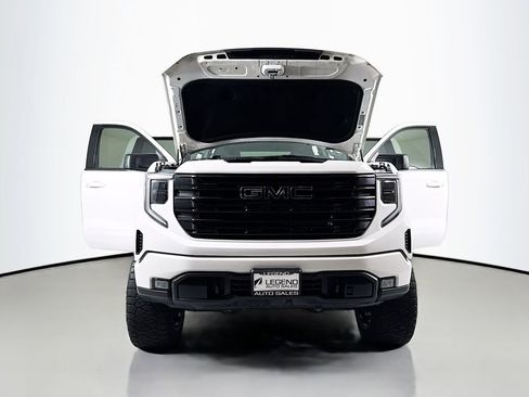 Used 2022 GMC Sierra 1500 Elevation image 24