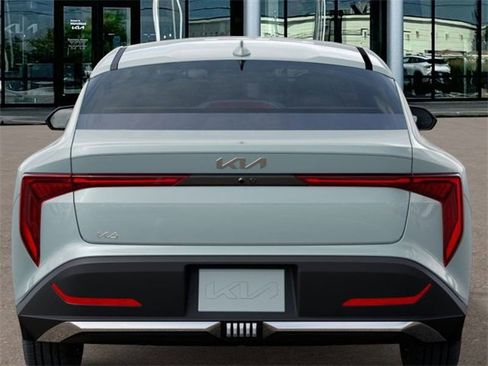 New 2025 Kia K4 EX image 13