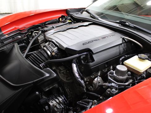 Used 2015 Chevrolet Corvette Z51 3LT w/ 3LT Preferred Equipment Group image 39