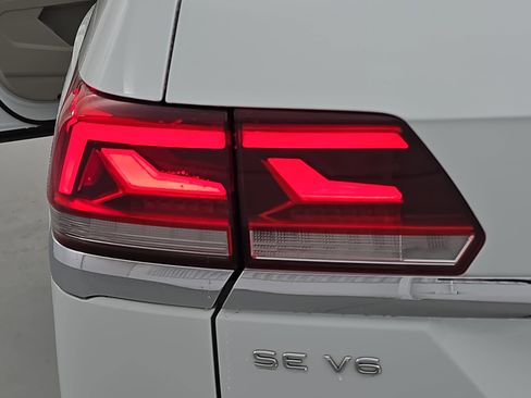 Used 2022 Volkswagen Atlas SE image 35
