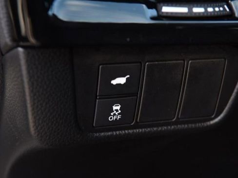 Used 2025 Honda CR-V EX-L image 11