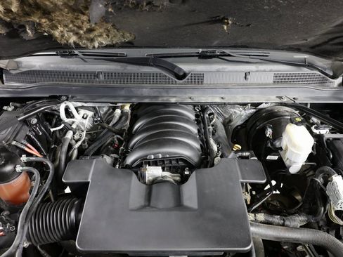 Used 2018 GMC Yukon SLE w/ SLE Value Package image 36