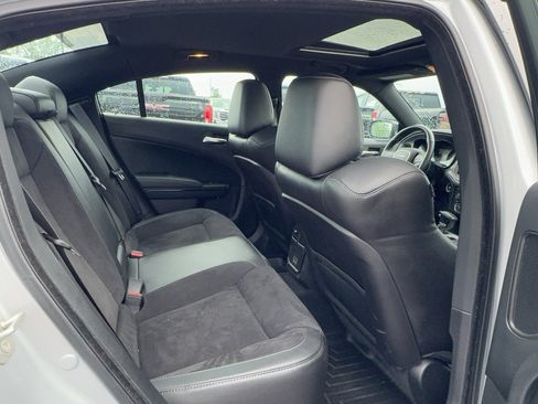 Used 2023 Dodge Charger R/T w/ Plus Group RWD image 10
