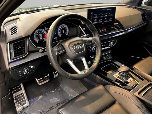 Used 2023 Audi SQ5 Prestige w/ Prestige Package AWD/4WD image 17