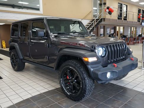 Used 2020 Jeep Wrangler Unlimited Sport image 19
