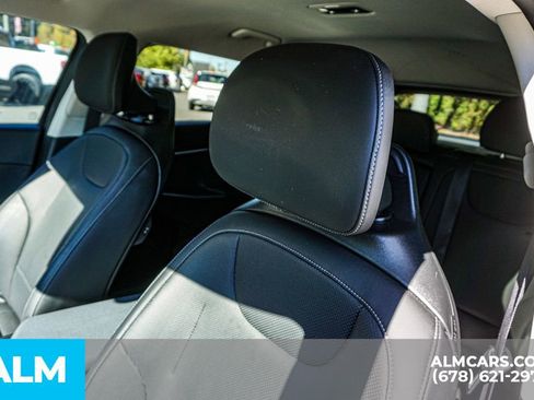 Used 2023 Kia EV6 Wind image 18